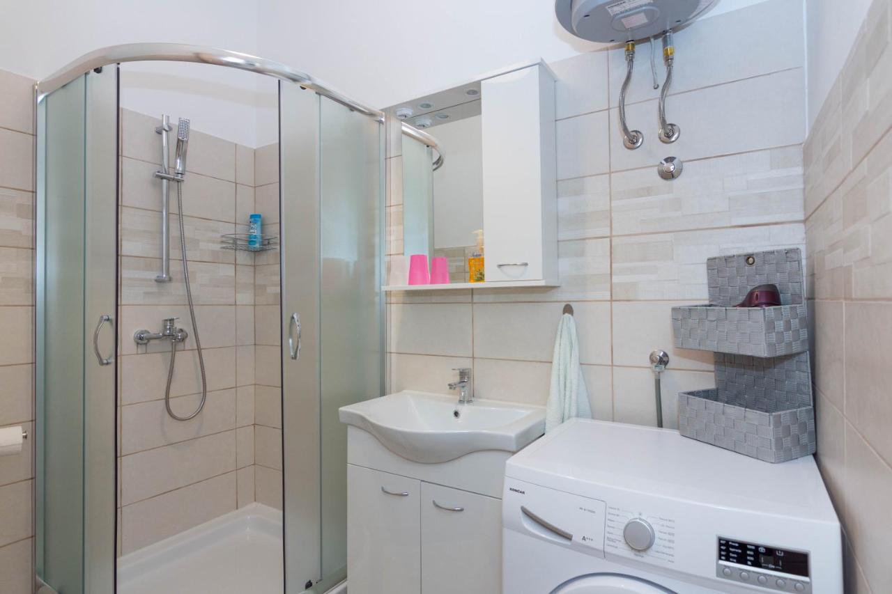 Apartment Ana Pula Zewnętrze zdjęcie