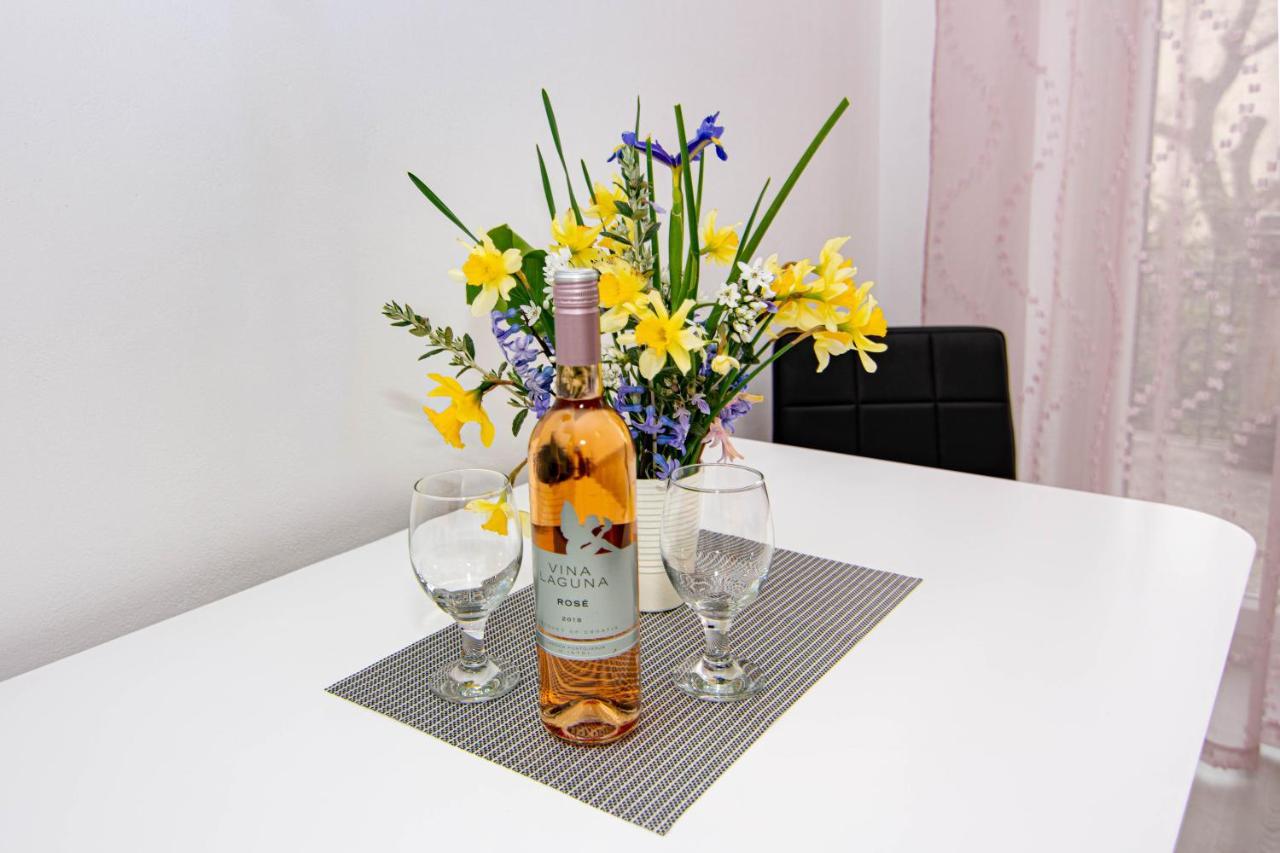 Apartment Ana Pula Zewnętrze zdjęcie