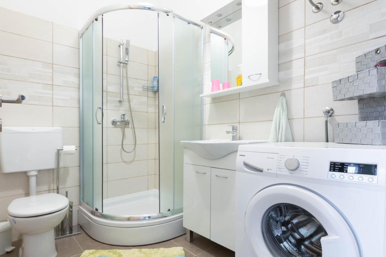 Apartment Ana Pula Zewnętrze zdjęcie
